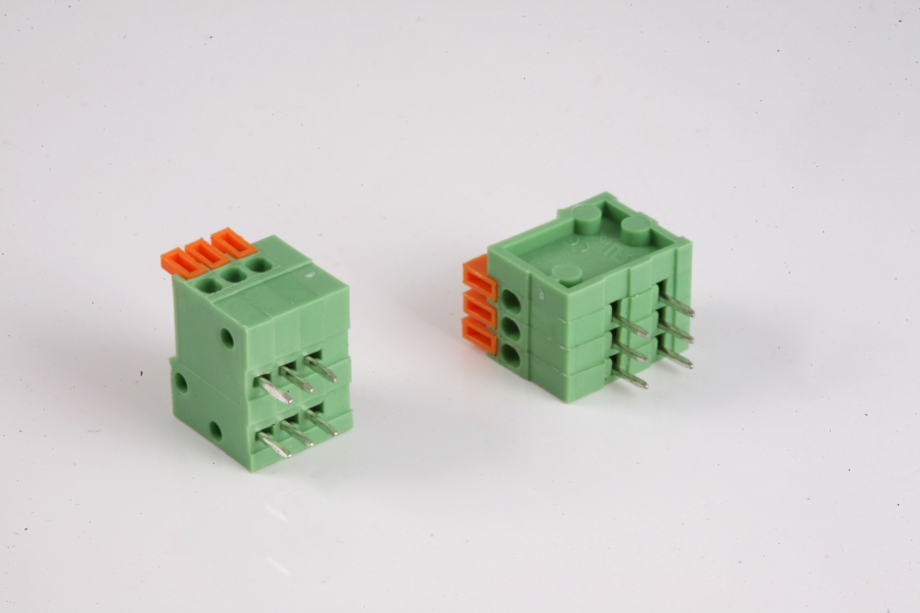 2.54mm-terminal-screwless.jpg
