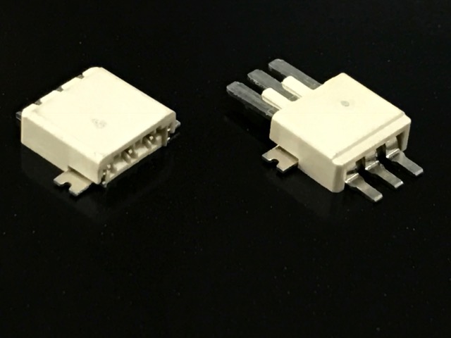 led-connector-400-2.jpg