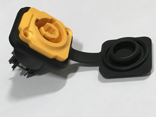 power-connector-female-rhp.jpg